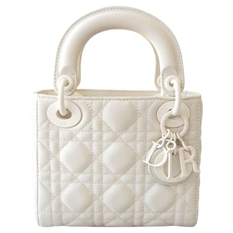 lady dior matte white